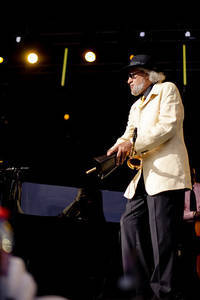 2009-07-16 - McCoy Tyner Trio med Bill Frisell och Gary Bartz från Stockholm Jazz Festival, Stockholm