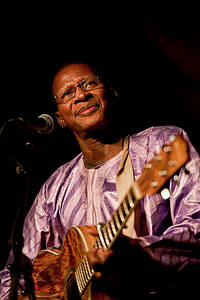 2012-11-17 - Sidi Touré från Stora Teatern, Göteborg
